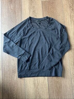 Athleta Black Crewneck Pullover